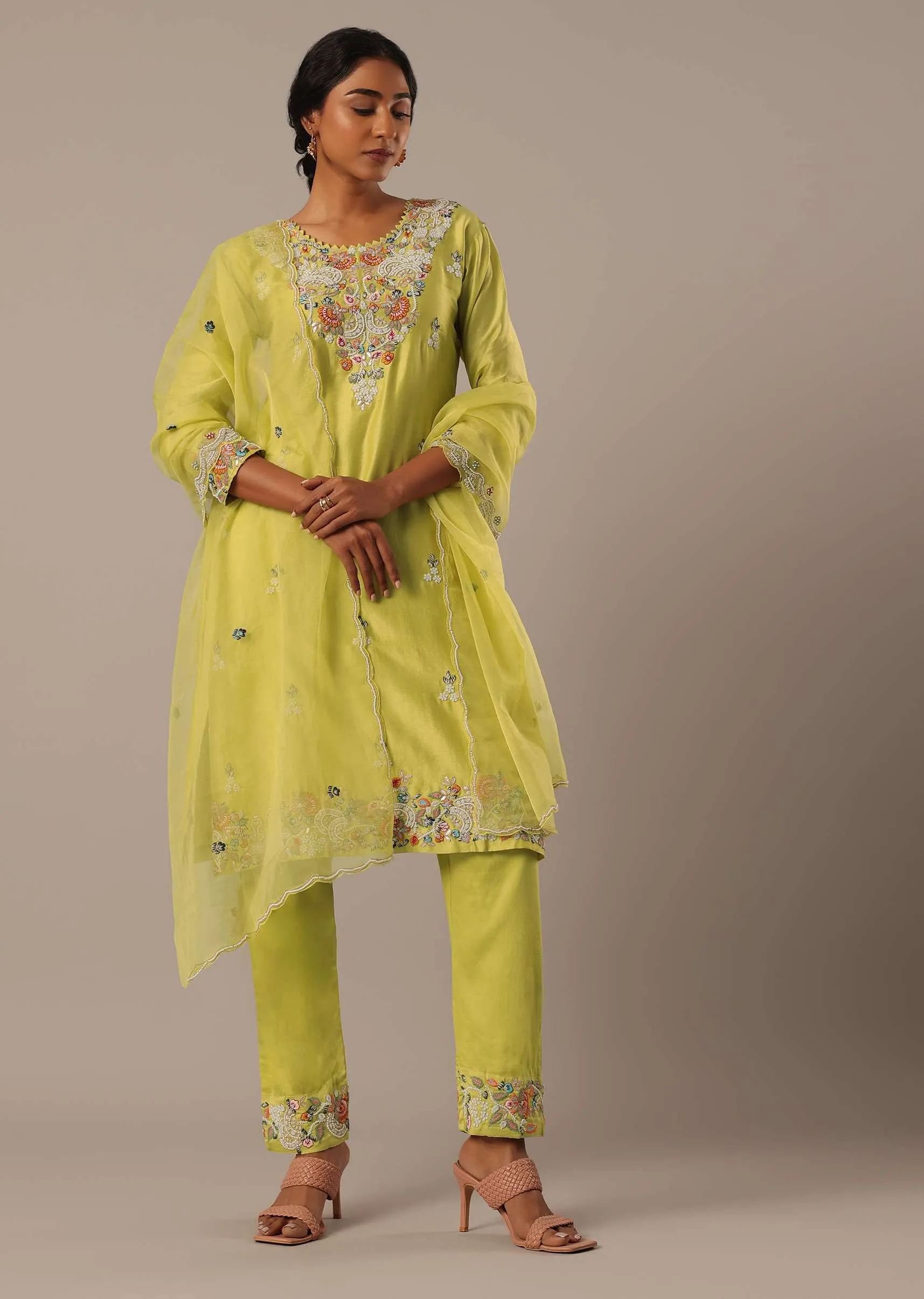 Green Hand Embroidered Kurta Set With Pearl Embellishments