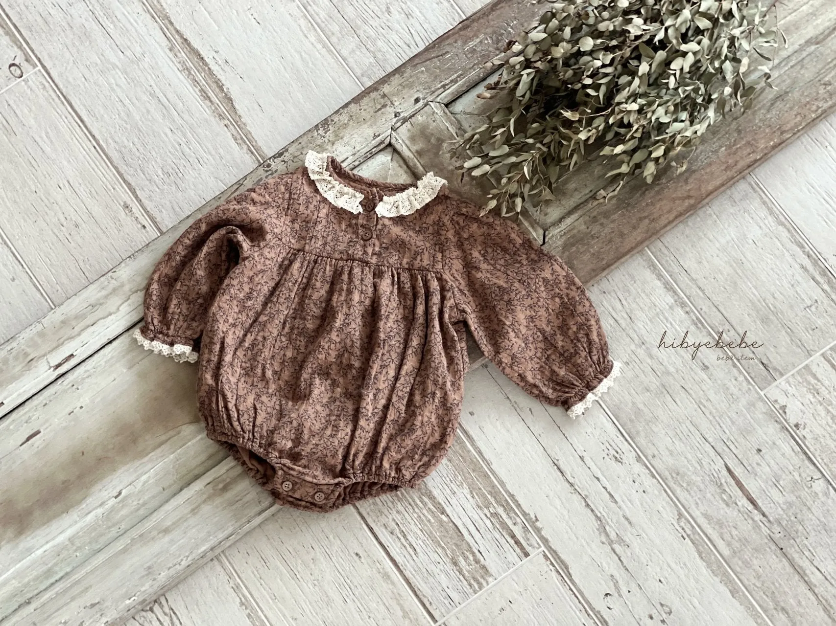 [hi bye bebe] Sage frill suit