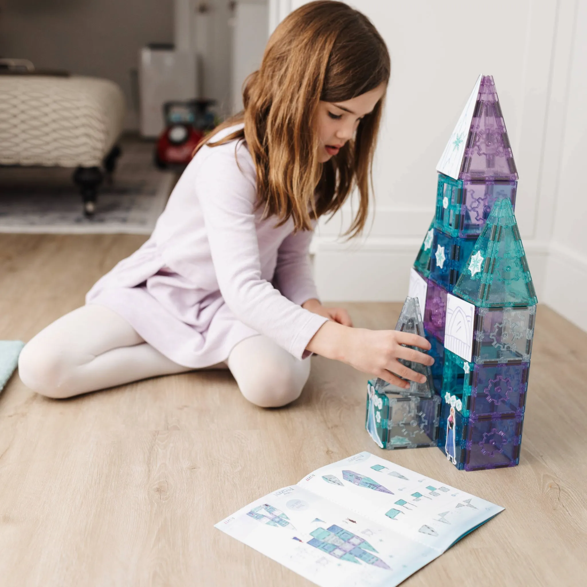 Official Disney Frozen Castle Magnetic Tile Set - 68-Piece