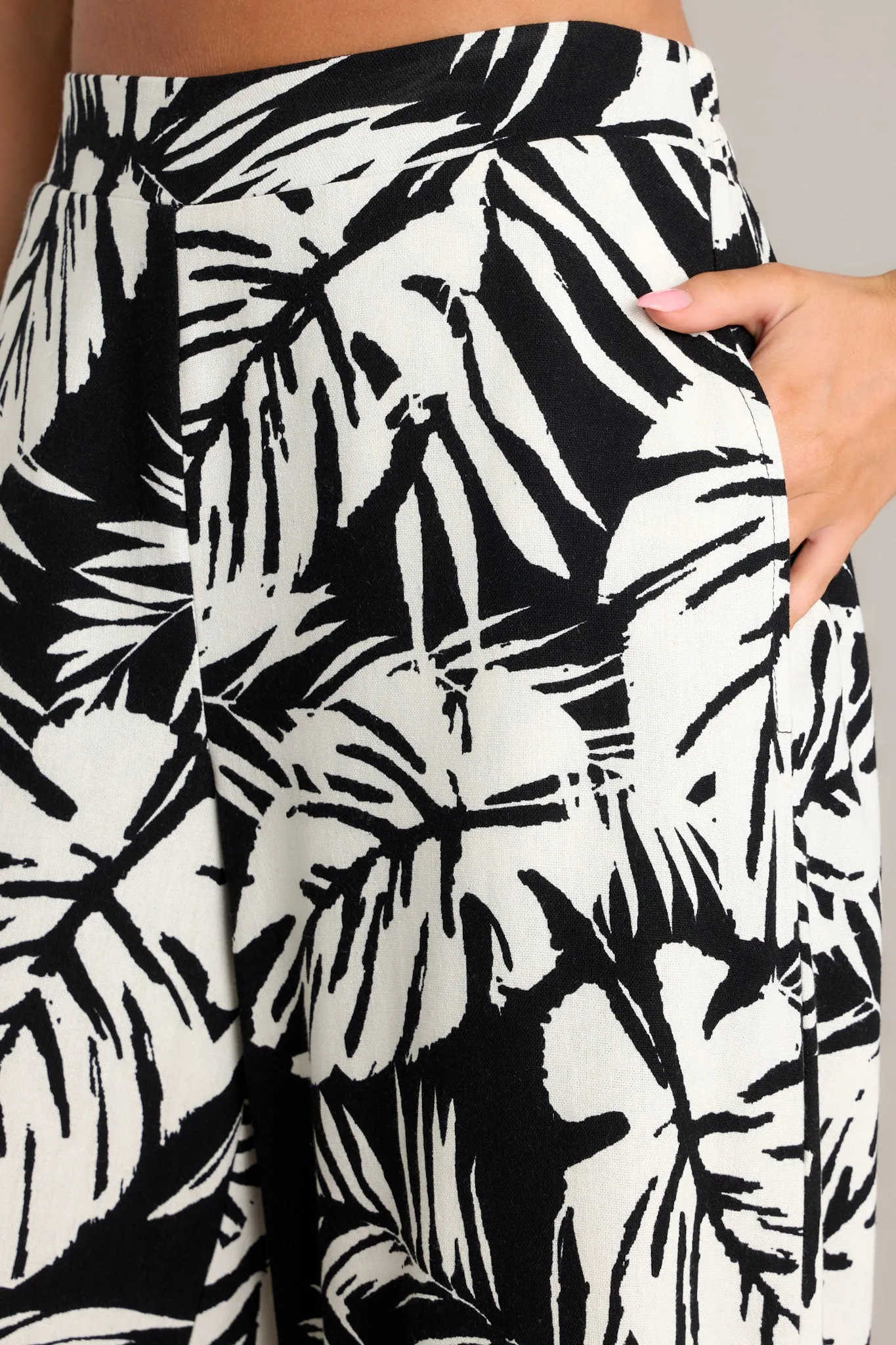 Shadow Palm Black Tropical Print Pants
