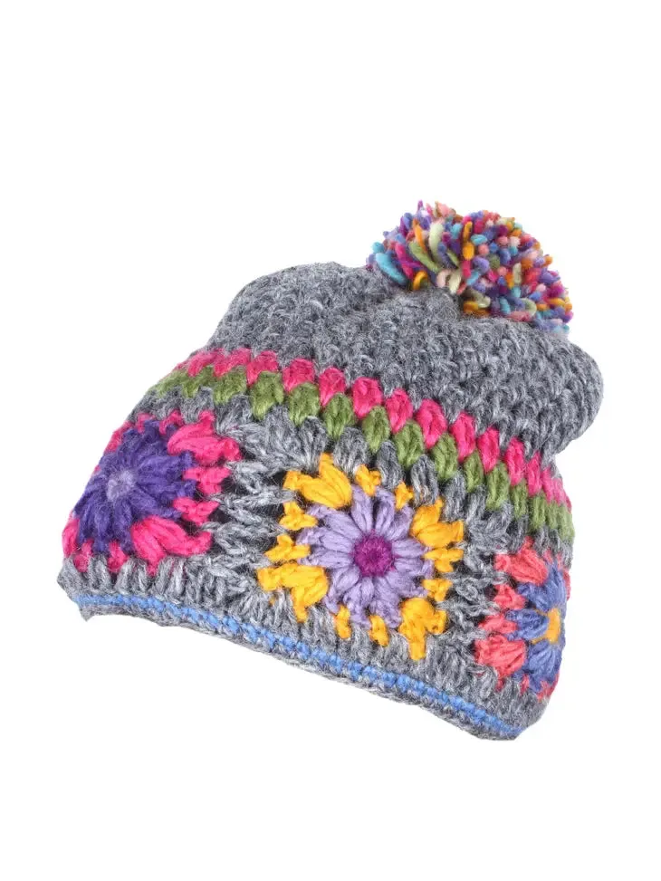 WOODSTOCK BOBBLE BEANIE